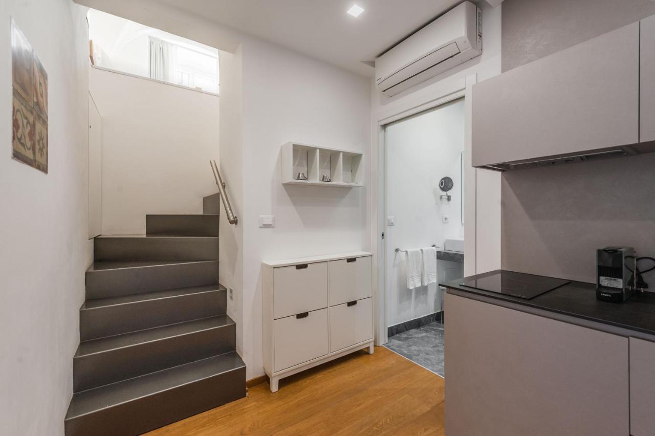 Rg8 Independent Apartment 卡塔尼亚 外观 照片